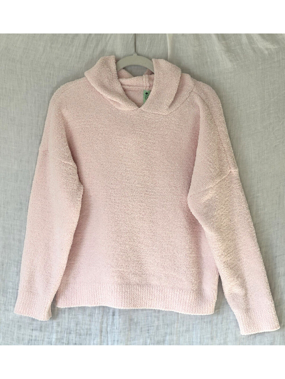 Honeydew Melon Pink Fuzzy Hoodie Sweatshirt Size Small Cozy, Fall